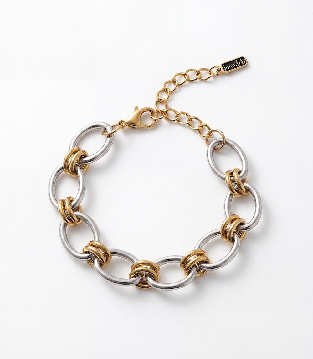Interlocking Chainlink Bracelet