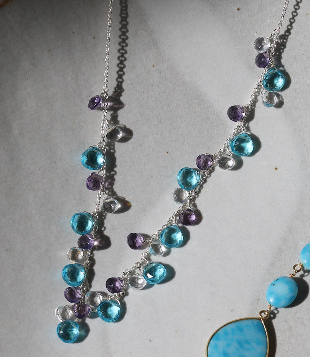 Dangling Gemstone Necklace