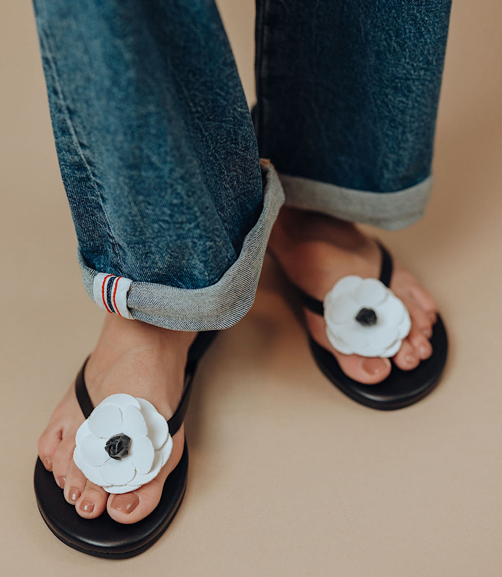 Solei Sea Valentina Flower Thong Sandals