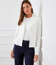 Soft wide-rib knit ribbed jacket with open front and relaxed lapel, perfect for layering