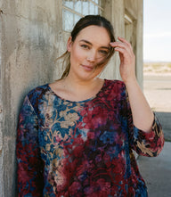 Plus Size 3/4 Sleeve Tie-Dye Burnout Shirttail Top