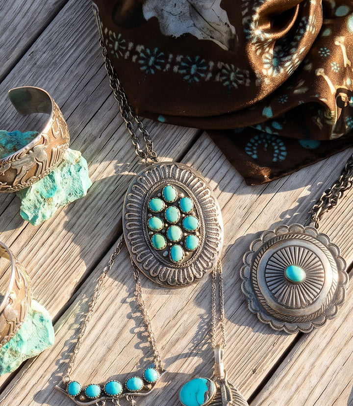 Vintage Kingman Turquoise Concho Necklace