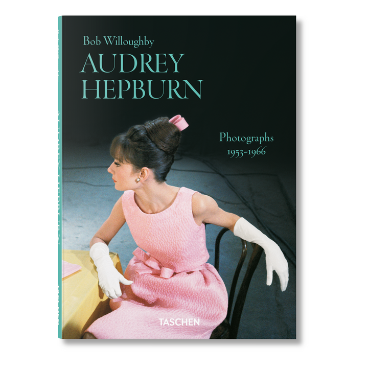 Bob Willoughby. Audrey Hepburn. Photographs 1953–1966 (English)