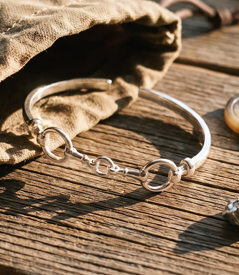 Horsebit Chainlink Bracelet