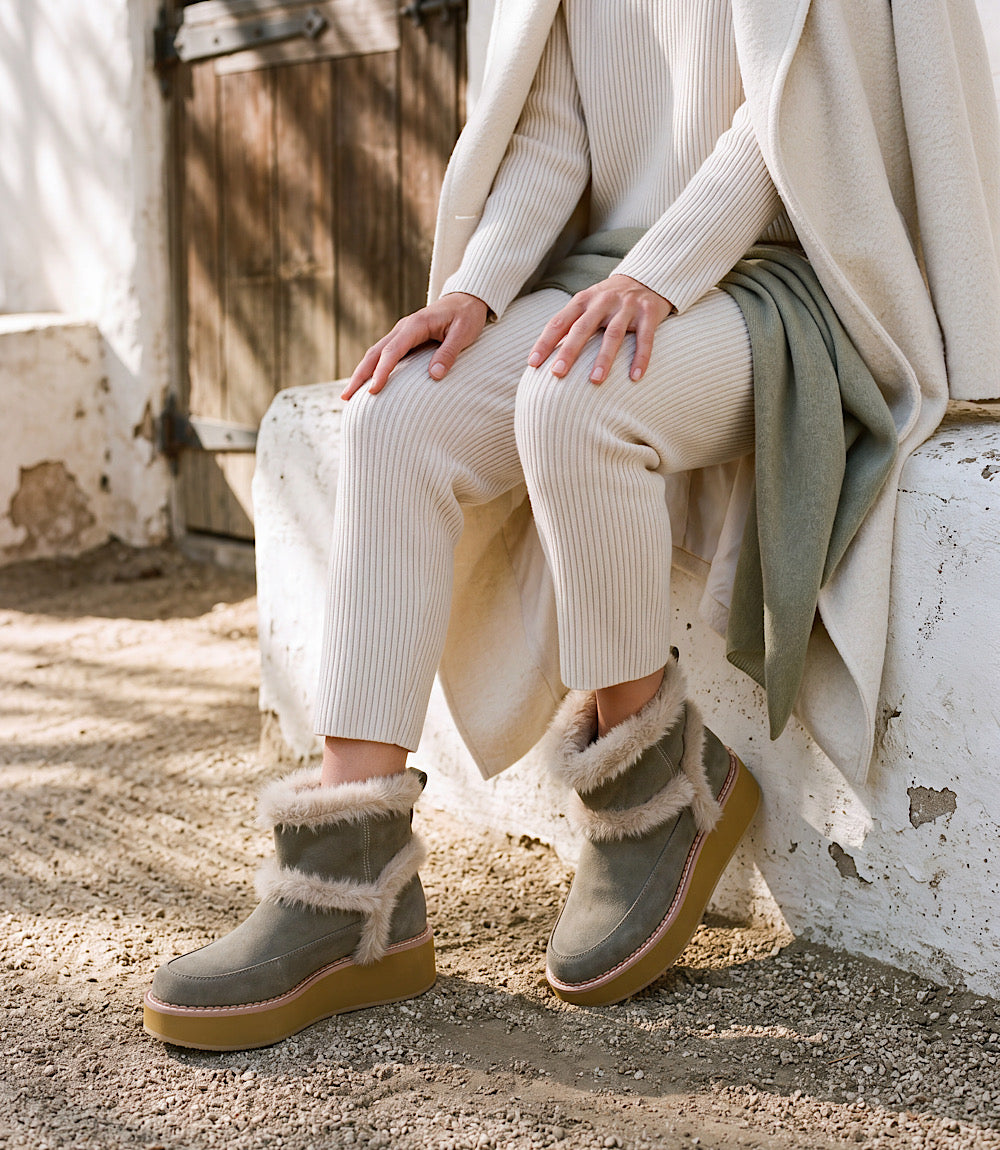 Dolce Vita Pixie Plush Waterproof Chelsea Boots
