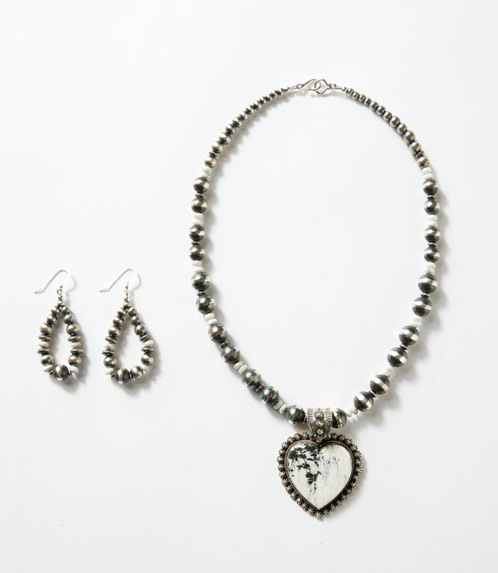 White Buffalo And Navajo Pearl Heart Necklace And Earring Set