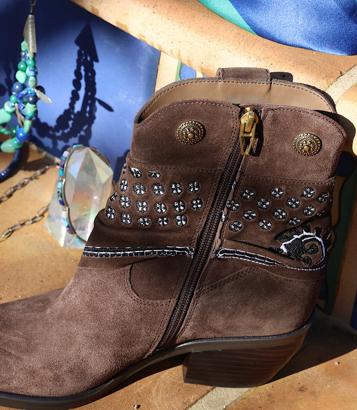 Dolce Vita Mekala Bandana Booties