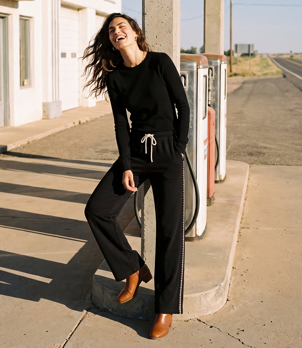 Edge Stitch Drawstring Sweatpants