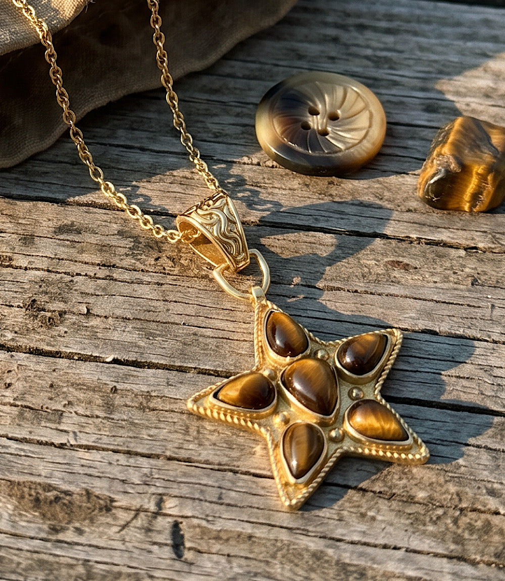 Star Pendant Necklace