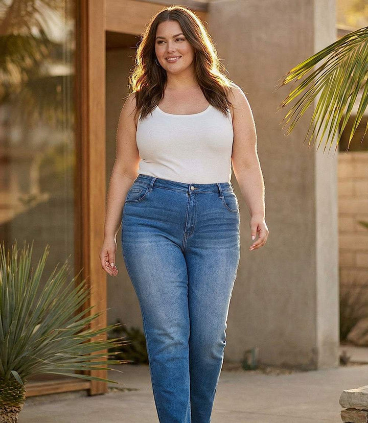 Plus Size Raw Hem Straight Jeans