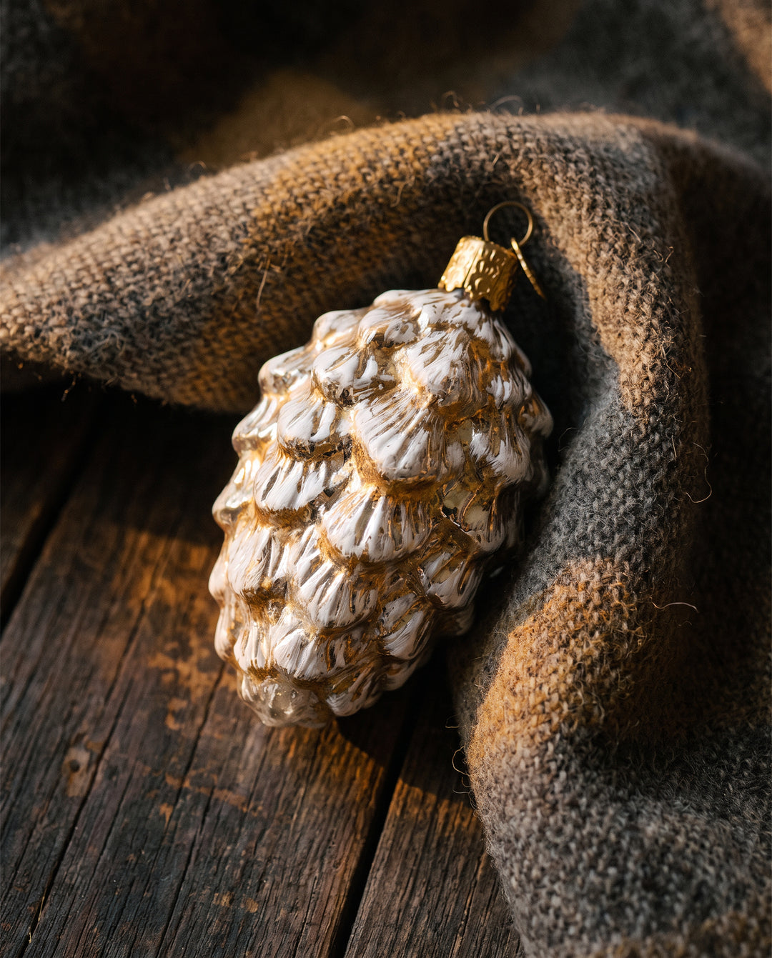 Vintage Ponderosa Pine Cone Glass Ornament