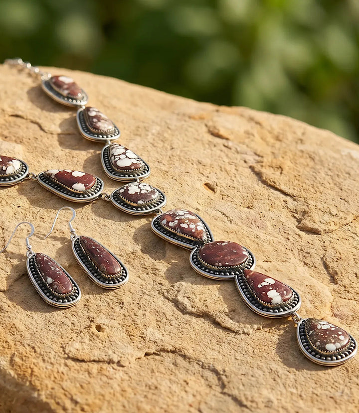 Wild Horse Turquoise Lariat Necklace & Earring Set
