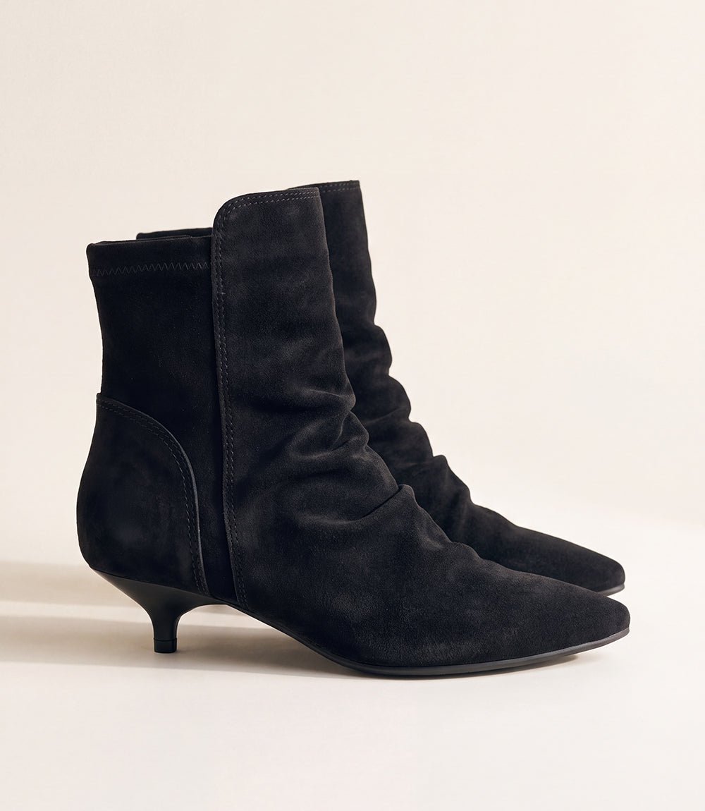 Seychelles Modern Romance Slouchy Ankle Booties