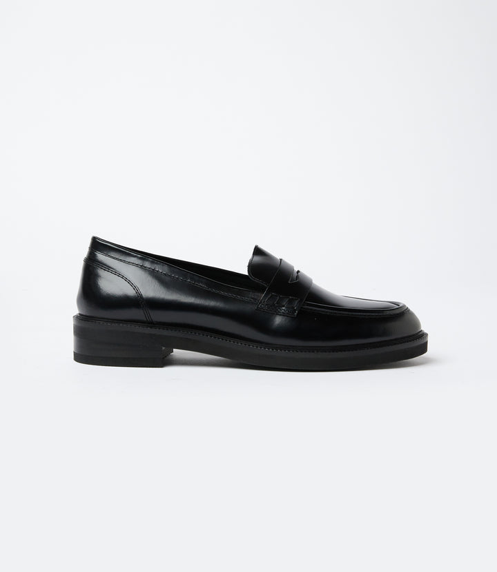 Seychelles Dover Penny Loafer