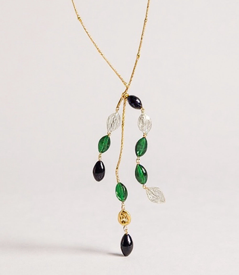Dangling Gemstone Necklace