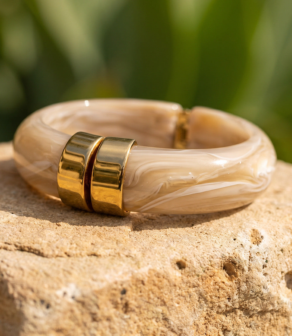 Lucite Bangle Bracelet