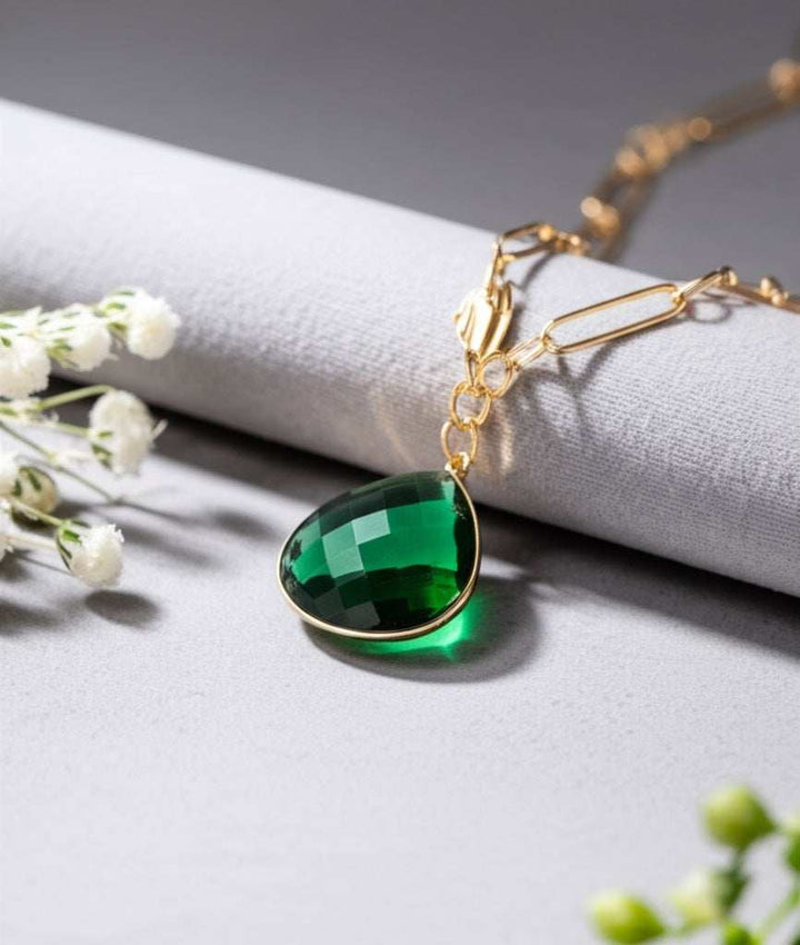 Emerald Quartz Pendant Necklace