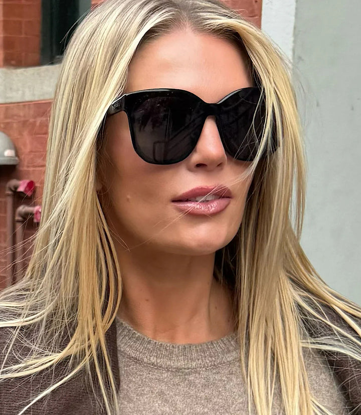 DIFF Gia Square Sunglasses