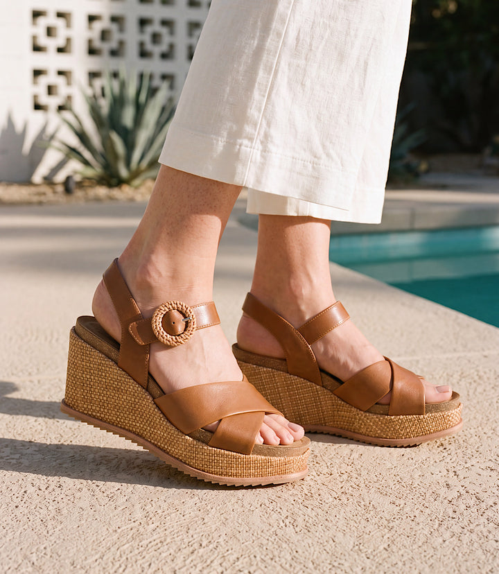 Sofft Dorathy Leather Raffia Wedge Sandals