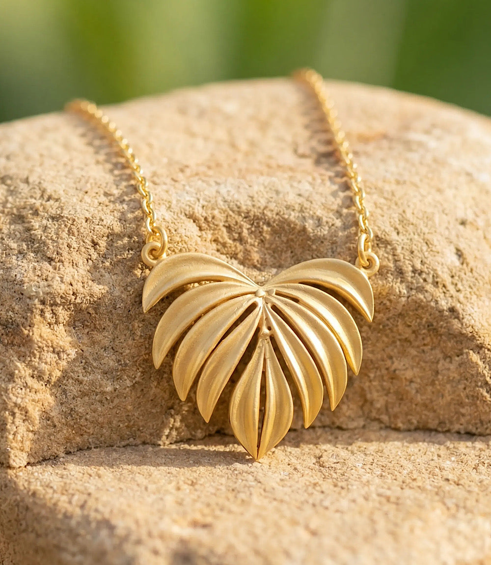 Tropical Leaf Pendant Necklace – Karen Kane