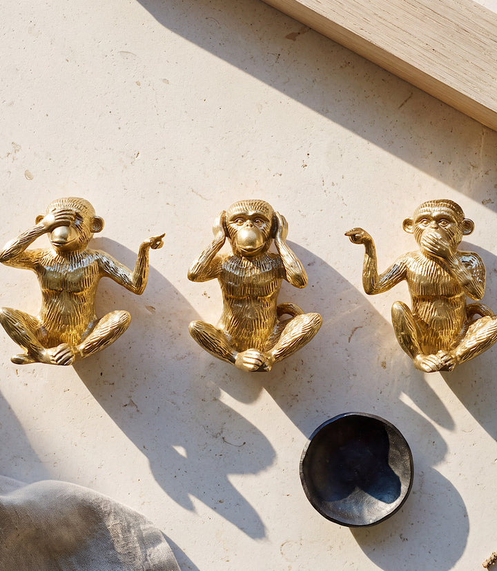 Hear No Evil, See No Evil, Speak No Evil Monkeys