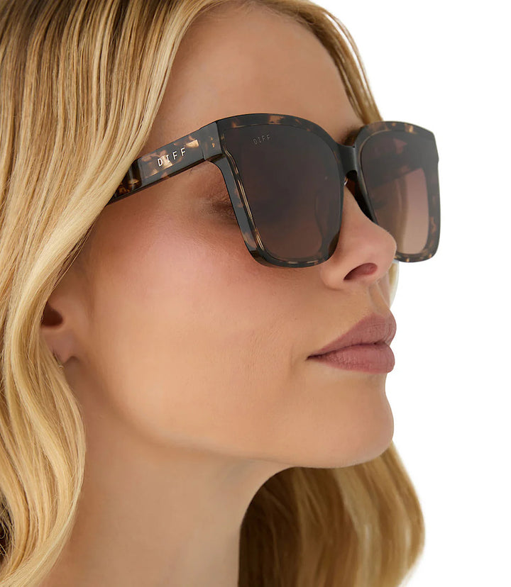DIFF Meredith II Square Sunglasses