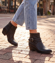 Sofft Alessandra Heeled Booties