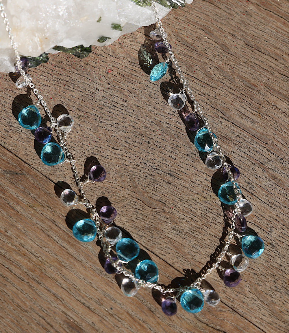 Dangling Gemstone Necklace