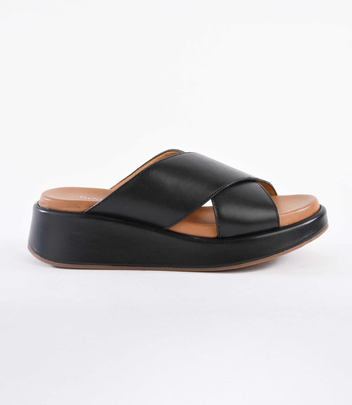 Key Largo Slip On Platform Sandals