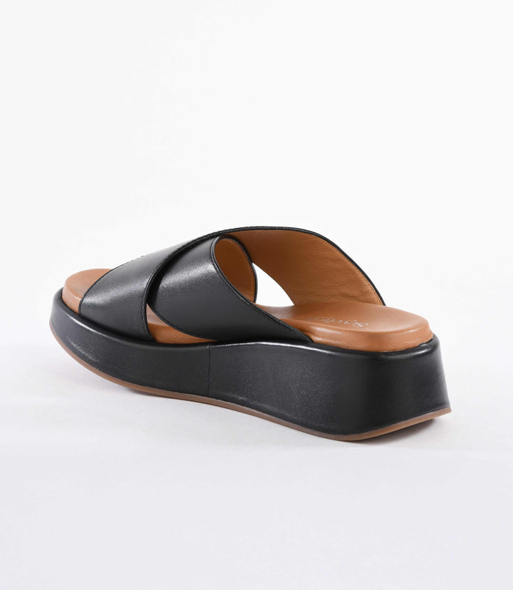 Key Largo Slip On Platform Sandals