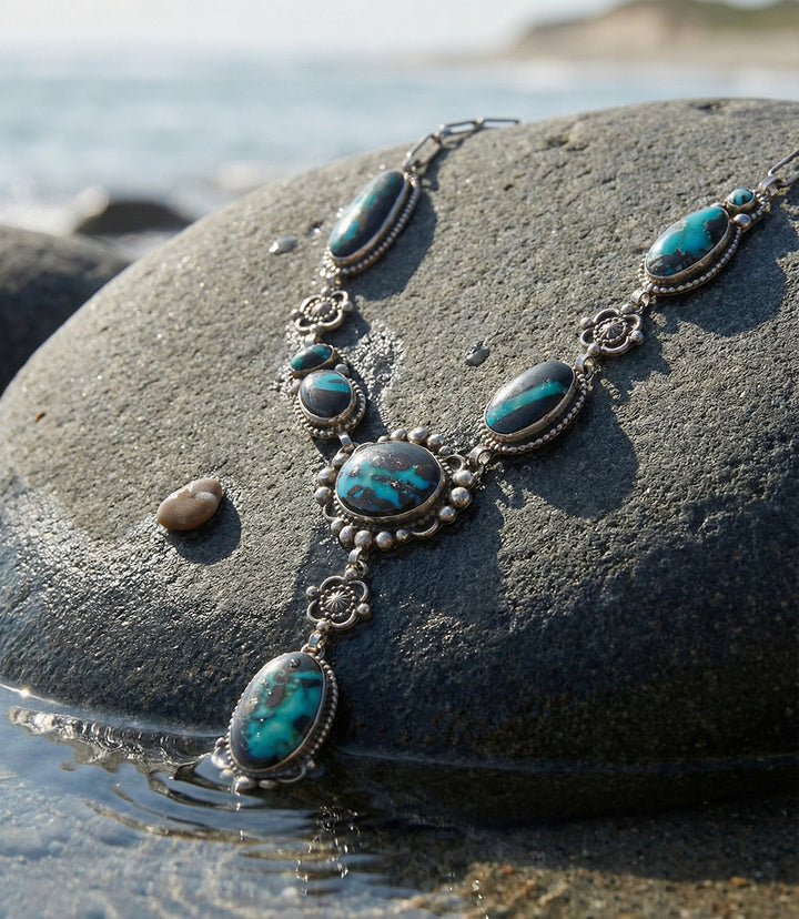 Ithaca Peak Turquoise Lariat Necklace And Earring Set