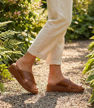 Key Largo Slip On platform sandals with leather crisscross design and soft soles