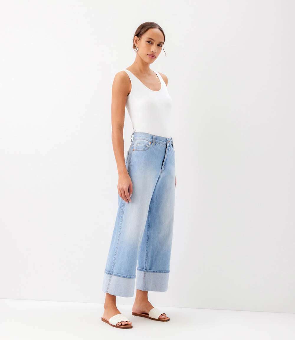 Cuffed Cropped Jeans - Stylish Wide Cuffs & Comfortable Fit