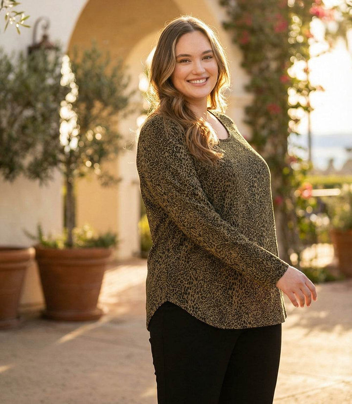 Plus Size Long Sleeve Metallic Knit Shirttail Top