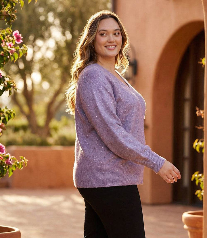 Plus size sequin V-neck sweater with long sleeves and ribbed edges
