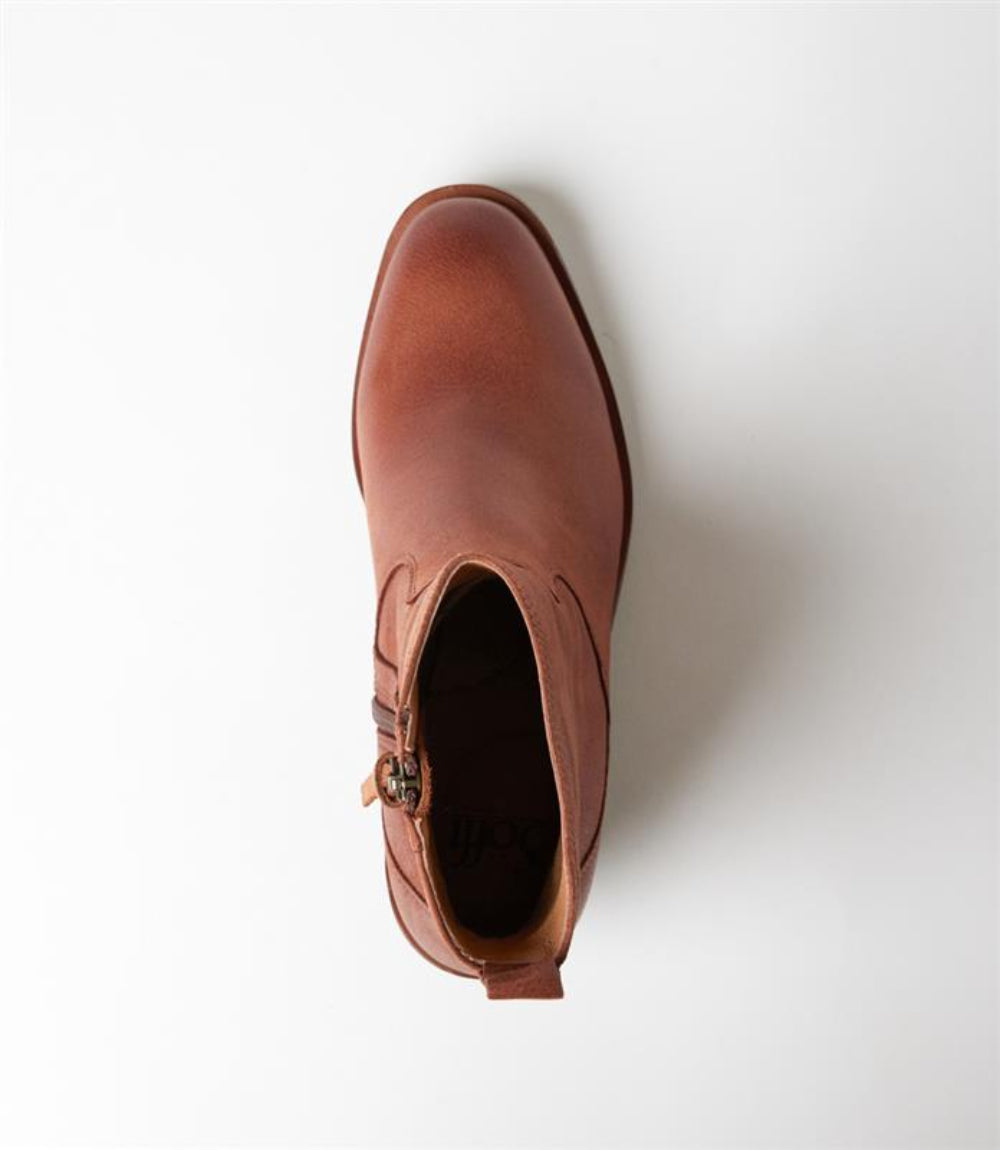 Sofft Shaelyn Pull On Western Booties