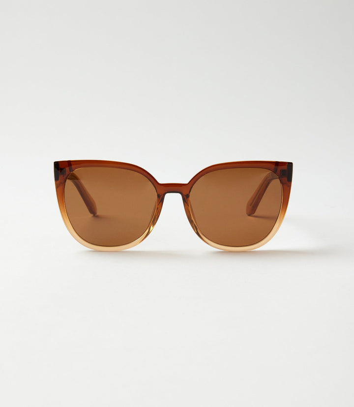 Quay Staycation Sunglasses