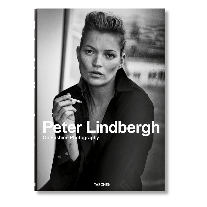 Peter Lindbergh. On Fashion Photography (German, French, English)