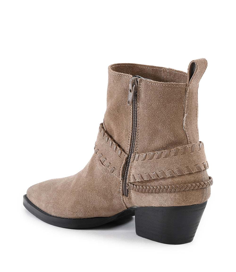 Seychelles Easy Peasy Western Booties