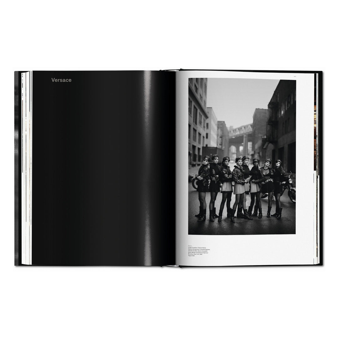 Peter Lindbergh. On Fashion Photography (German, French, English)