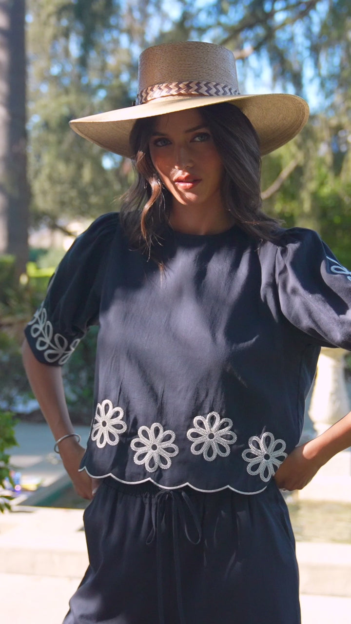 Petite Size Embroidered Blouson Sleeve Scallop Top