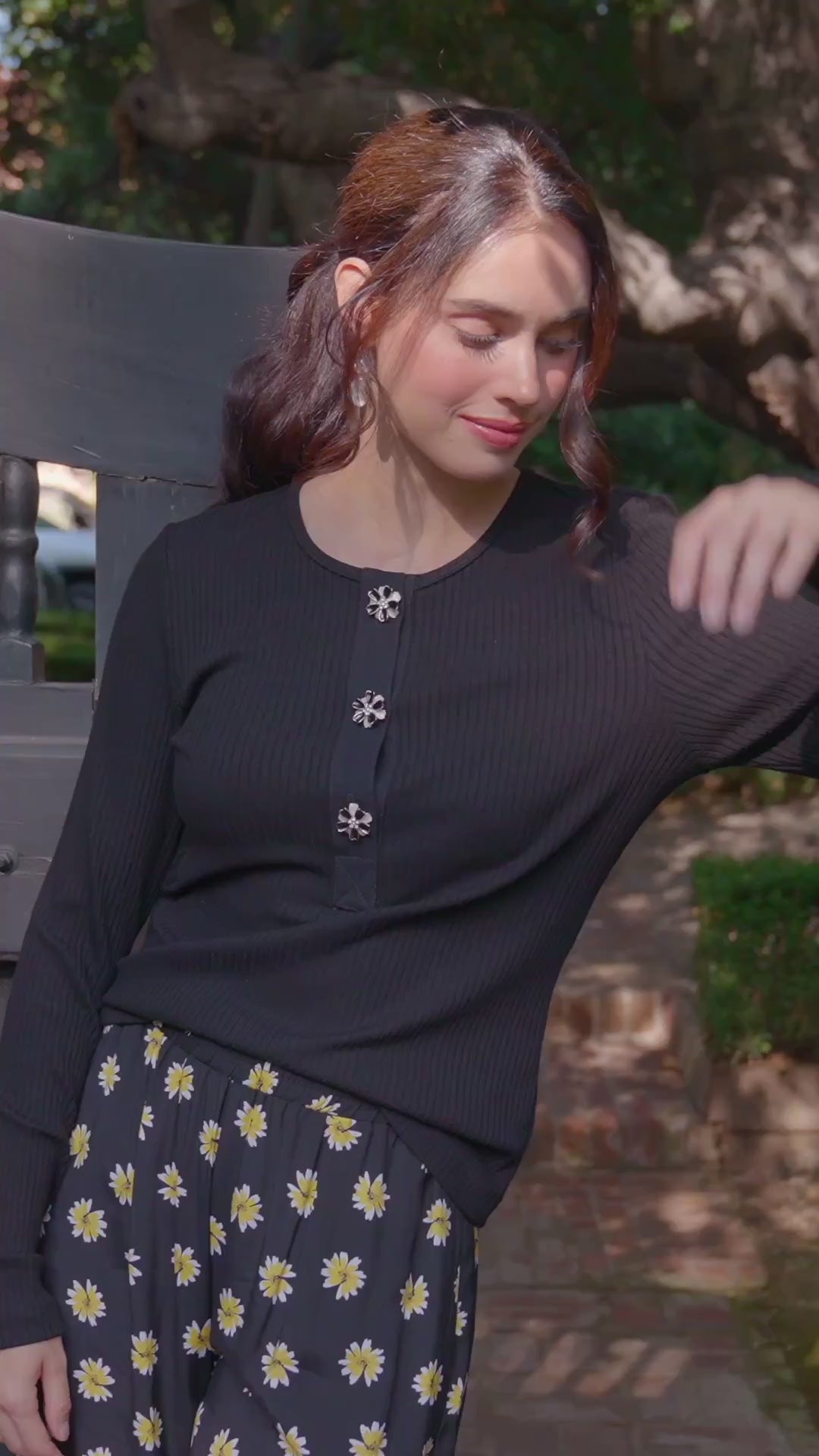 Long Sleeve Ribbed Flower Button Detail Top