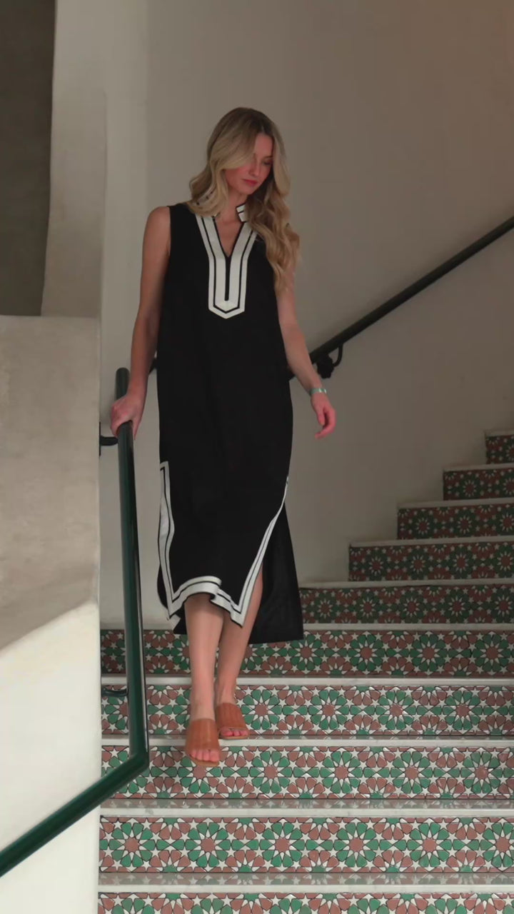 The St. Tropez Sleeveless Midi Dress