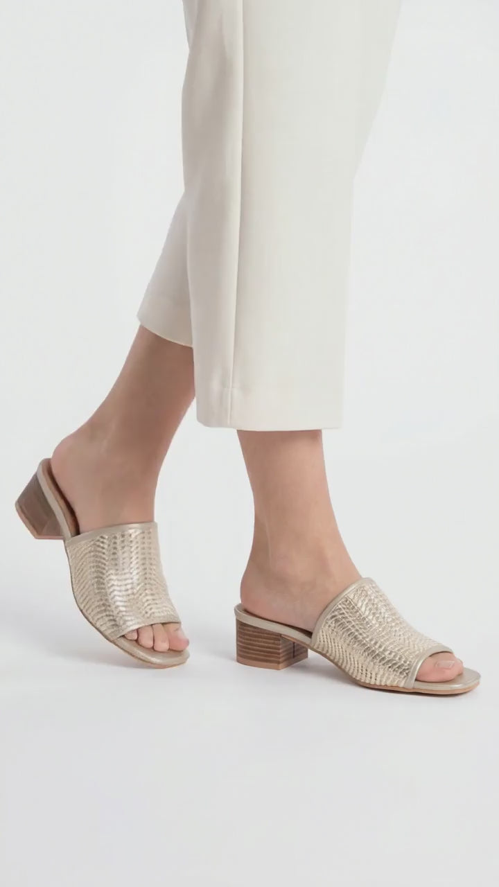 Seychelles Pepper 2 Woven Mid Heel Sandals