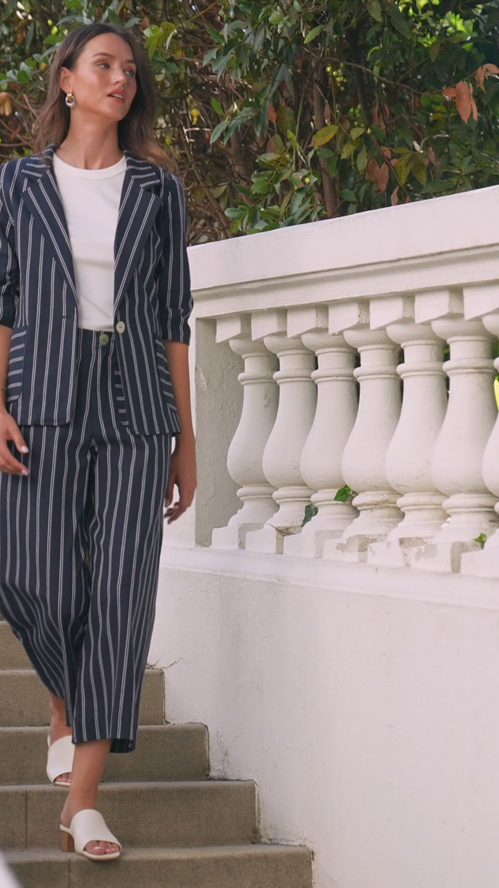 Stripe Ruched Sleeve Jacket