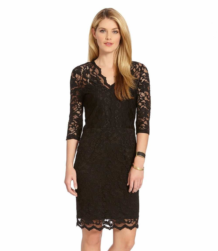 Petite size V-neck black scallop lace dress with 3/4 sleeves and floral pattern